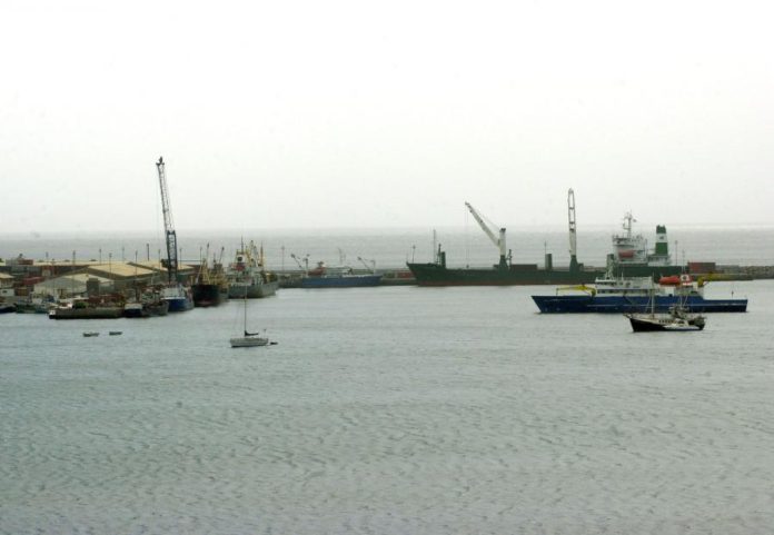 6199108.jpg