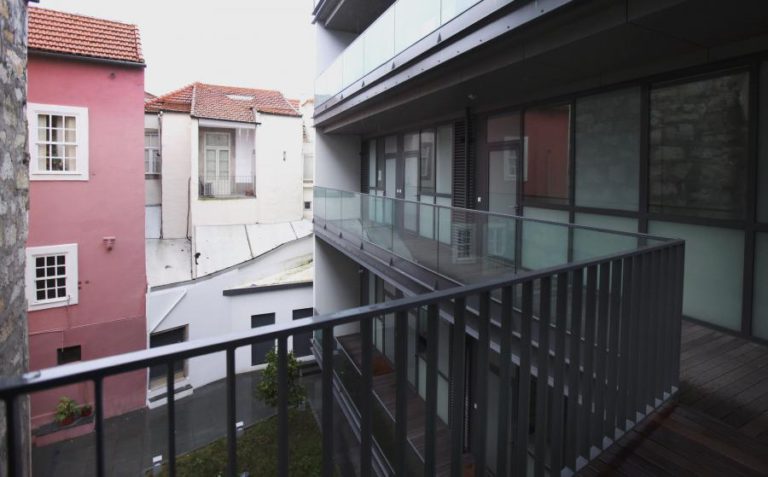 ASSOCIAÇÃO DO ALOJAMENTO LOCAL DIZ QUE REGULAMENTO DE LISBOA TROUXE RETROCESSOS E ERROS