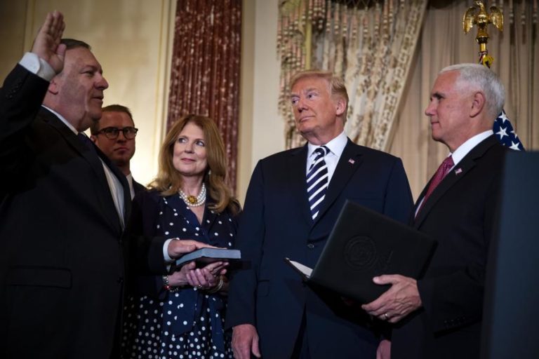 TRUMP NÃO DESCARTA EVENTUAL SAÍDA DE POMPEO PARA TENTAR CANDIDATURA AO SENADO