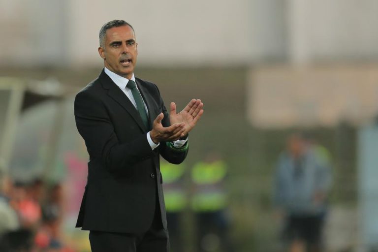 REGRESSO A PORTUGAL E GRANDEZA DO MARÍTIMO PESARAM NA DECISÃO DE JOSÉ GOMES