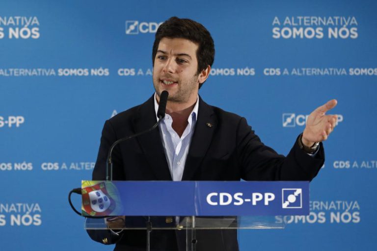 LÍDER DA JP APRESENTA MOÇÃO DE ESTRATÉGIA “EM NOME PRÓPRIO” AO CONGRESSO DO CDS