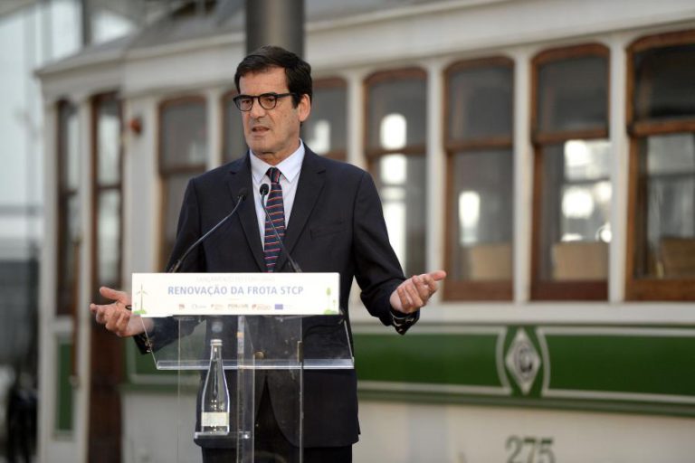 RUI MOREIRA DIZ QUE STCP PRECISA “NO MÍNIMO” DE 100 MOTORISTAS NOVOS