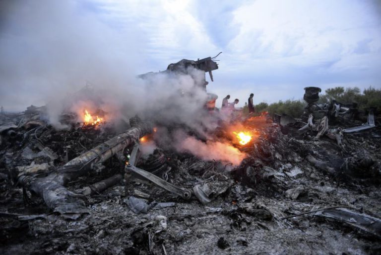 NOVAS PROVAS DO CASO VOO MH17 REVELAM CONTACTOS ENTRE RÚSSIA E REBELDES UCRANIANOS