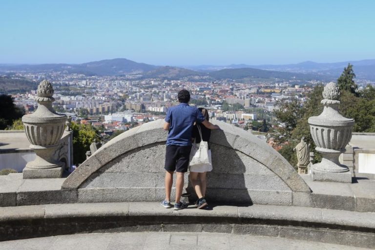BRAGA CELEBRA 300 ANOS DO NASCIMENTO DO ARQUITETO “RISCADOR” DA CIDADE ANDRÉ SOARES