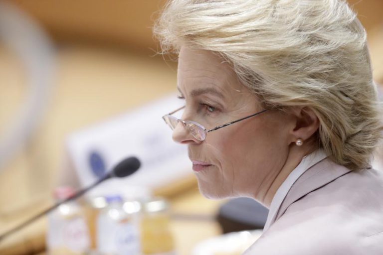 VON DER LEYEN DEFENDE NATO COMO INSTITUIÇÃO “NOTÁVEL” NA PROTEÇÃO DA LIBERDADE
