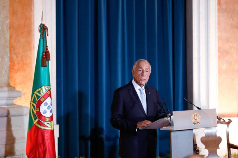 MARCELO DISCURSA NA ACADEMIA FRANCESA SOBRE RIQUEZA DA LÍNGUA NO DIA 14