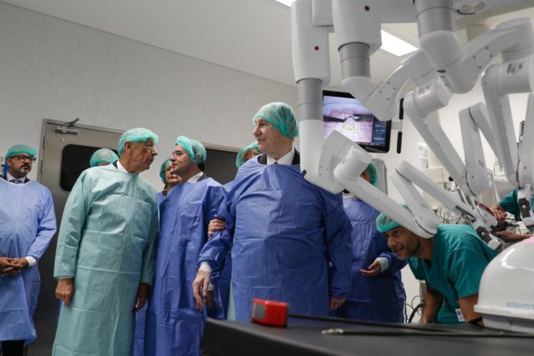 PRESIDENTE DA REPÚBLICA DESTACA “SALTO EM FRENTE” COM PRIMEIRO ROBÔ NO SNS