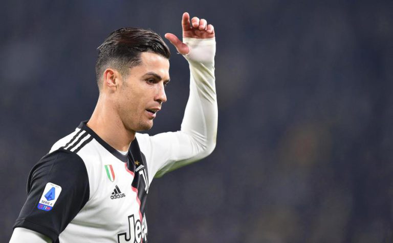 PELÉ DESAFIA CRISTIANO RONALDO A BATER O SEU RECORDE DE 1.283 GOLOS