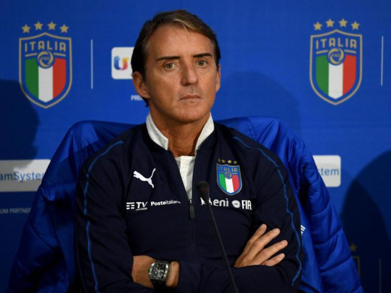 ROBERTO MANCINI ACREDITA QUE CRISTIANO RONALDO VAI PEDIR DESCULPA