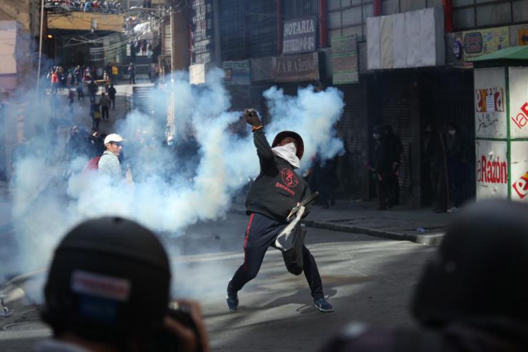 CINCO APOIANTES DE EX-PRESIDENTE DA BOLÍVIA EVO MORALES MORTOS EM CONFRONTOS