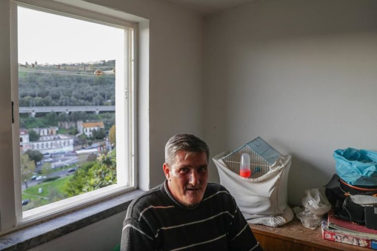 SEM-ABRIGO: SÓNIA E PAULO VOLTARAM A TER UMA CASA E GANHARAM UMA VIDA NOVA