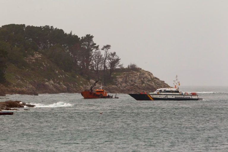 RETIRADA DO SUBMARINO COM DROGA NA GALIZA RETOMADA HOJE DE MANHÃ
