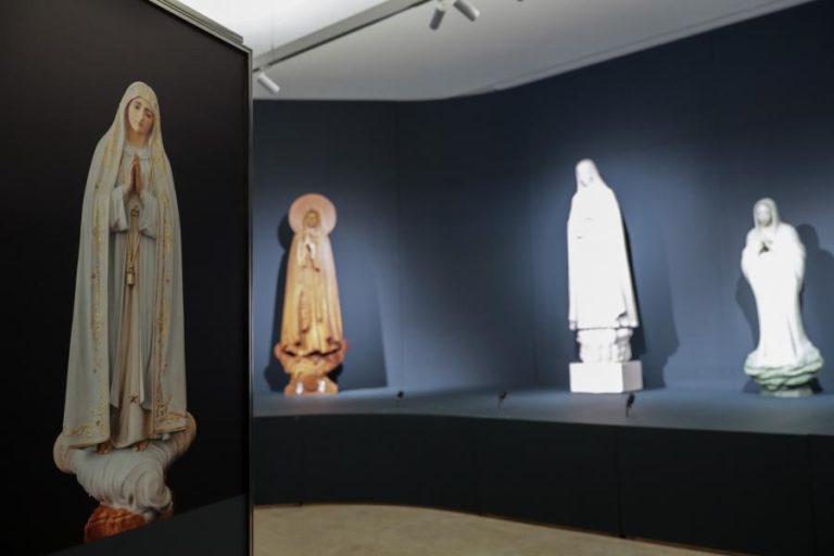 EXPOSIÇÃO COMEMORA CENTENÁRIO DA PRIMEIRA IMAGEM DA SENHORA DE FÁTIMA