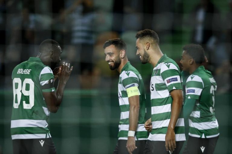 SPORTING GOLEIA PSV EINDHOVEN E APURA-SE PARA 16 AVOS DE FINAL DA LIGA EUROPA