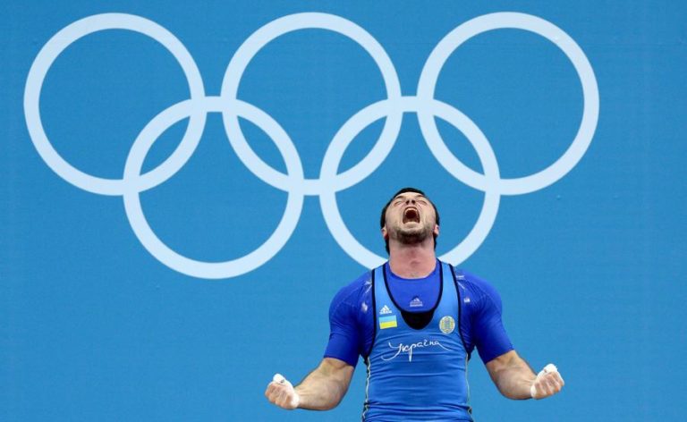 CAMPEÃO OLÍMPICO DE HALTEROFILISMO EM LONDRES2012 SUSPENSO POR DOPING
