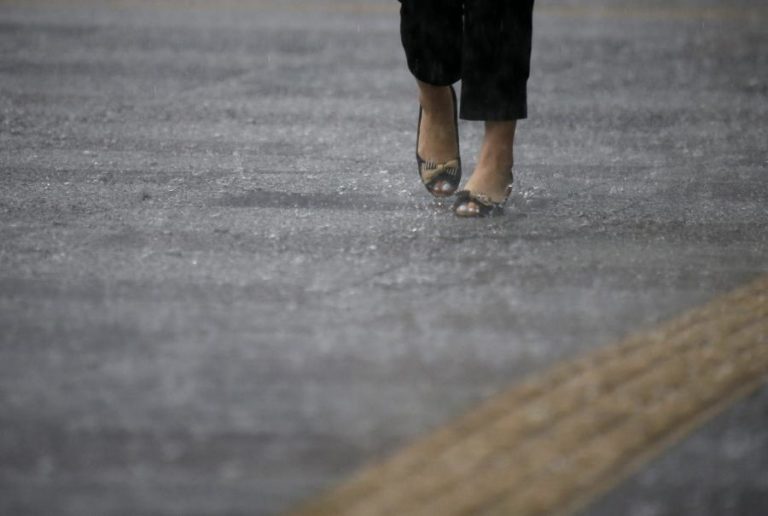 TUFÃO PHANFONE JÁ CHEGOU ÀS FILIPINAS