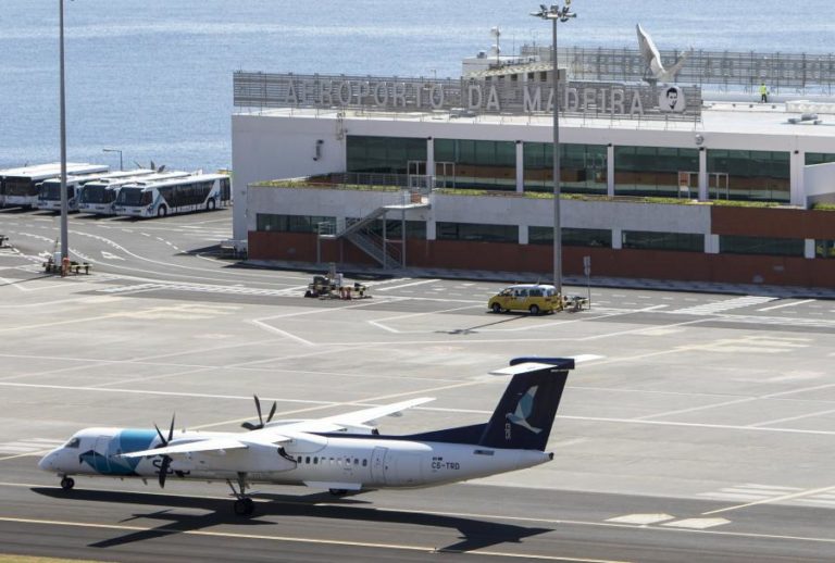 SATA AIR AÇORES CONSEGUE ESCOAR PASSAGEIROS QUE ESTAVAM AINDA A AGUARDAR LIGAÇÃO