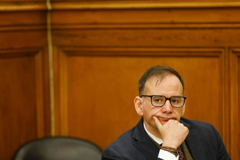 MIGUEL HONRADO DEMITE-SE DA ADMINISTRAÇÃO DO CENTRO CULTURAL DE BELÉM