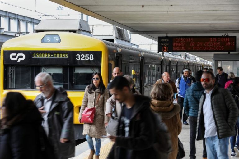 NÚMERO DE PASSAGEIROS TRANSPORTADOS ATINGE 56 MILHÕES EM LISBOA EM NOVEMBRO