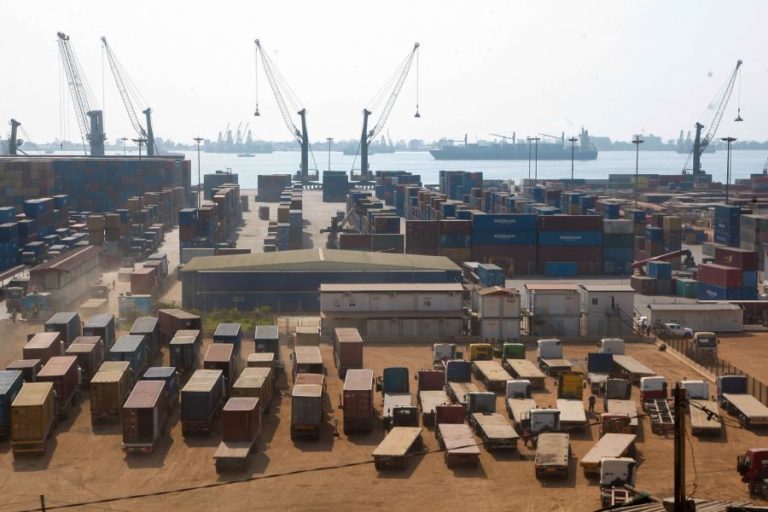 LUSÓFONOS AUMENTARAM EXPORTAÇÕES PARA A CHINA ATÉ SETEMBRO, IMPORTAÇÕES DESCERAM