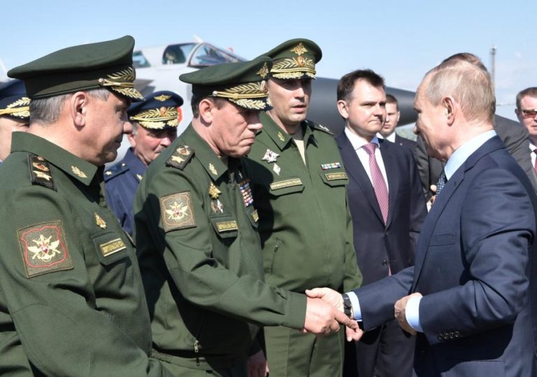 RÚSSIA CONSIDERA QUE A NATO SE ESTÁ A PREPARAR PARA CONFLITO DE LARGA ESCALA