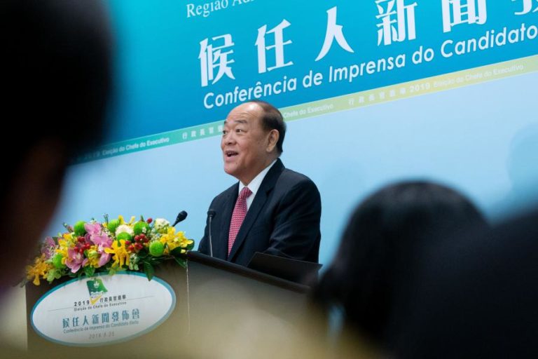 NOVO CHEFE DO GOVERNO DE MACAU NOMEIA MEMBROS DO CONSELHO EXECUTIVO