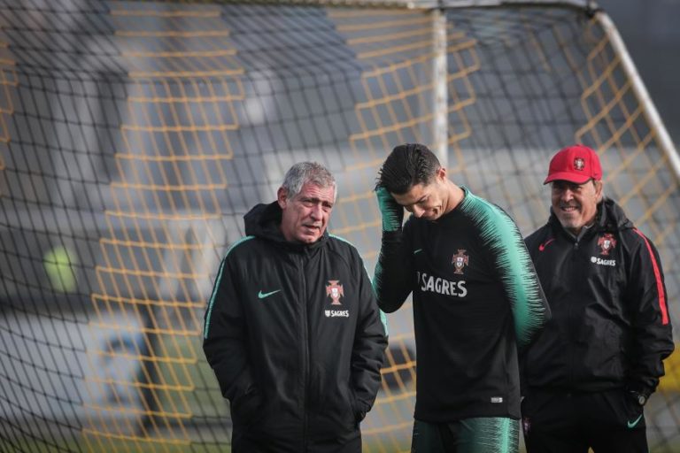 CRISTIANO RONALDO, JOÃO FÉLIX E FERNANDO SANTOS CANDIDATOS AOS GLOBE SOCCER AWARDS