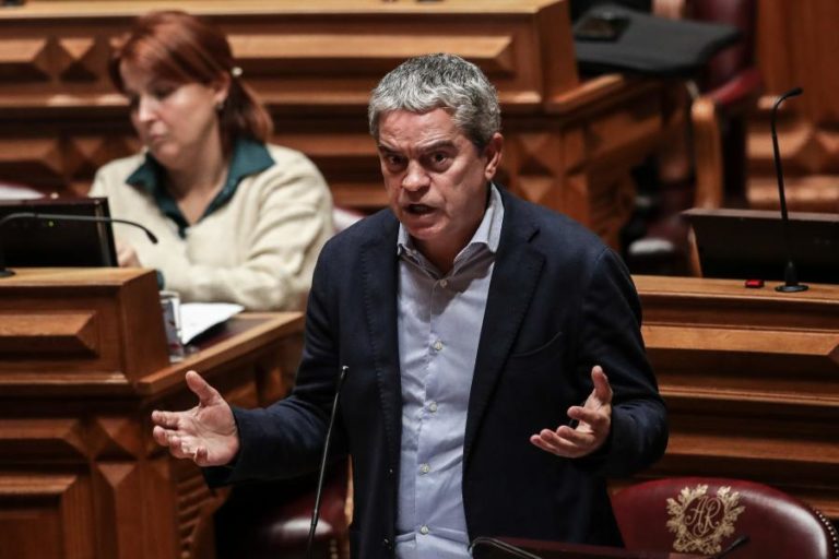 OE2020: VERDES REVELAM QUE GOVERNO PREVÊ SUPERAVIT DE 0,2% E CRESCIMENTO DE 2% PARA PRÓXIMO ANO