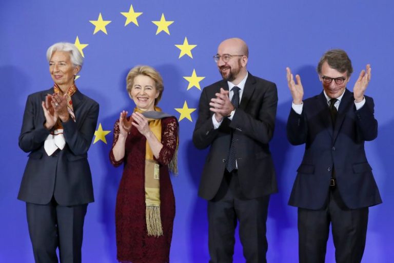 NADA MELHOR QUE COMEÇAR A TRABALHAR NO DIA DO TRATADO DE LISBOA — VON DER LEYEN