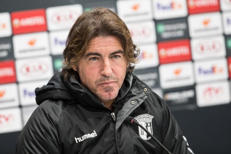 SÁ PINTO ABANDONA COMANDO TÉCNICO DO SPORTING DE BRAGA