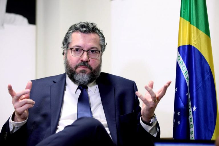 MINISTRO DAS RELAÇÕES EXTERIORES DIZ QUE POVO BRASILEIRO “TEM AVERSÃO” A LULA