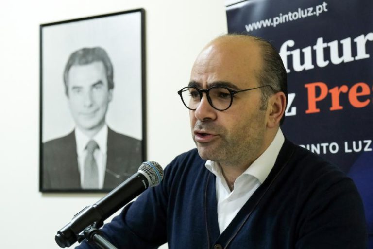 PINTO LUZ QUER QUE O PSD VOLTE A SER MAIORITÁRIO NO PAÍS