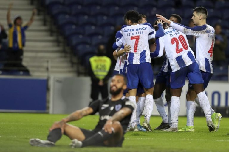 FC PORTO AVANÇA PARA OS QUARTOS DE FINAL DA TAÇA DE PORTUGAL AO VENCER SANTA CLARA