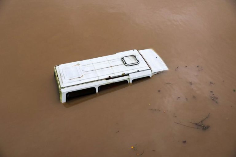 MAU TEMPO: TRÂNSITO CORTADO NO IP3 POR TEMPO INDETERMINADO