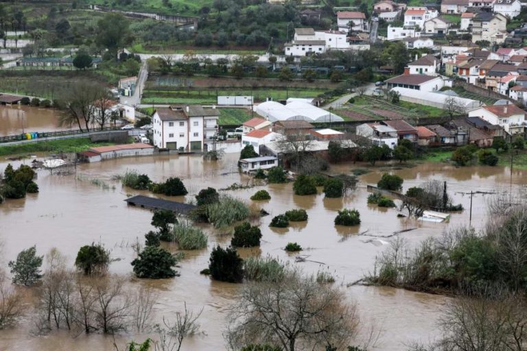 NÚMERO DE DESALOJADOS AUMENTA PARA 144 EM 9.500 OCORRÊNCIAS DEVIDO AO MAU TEMPO