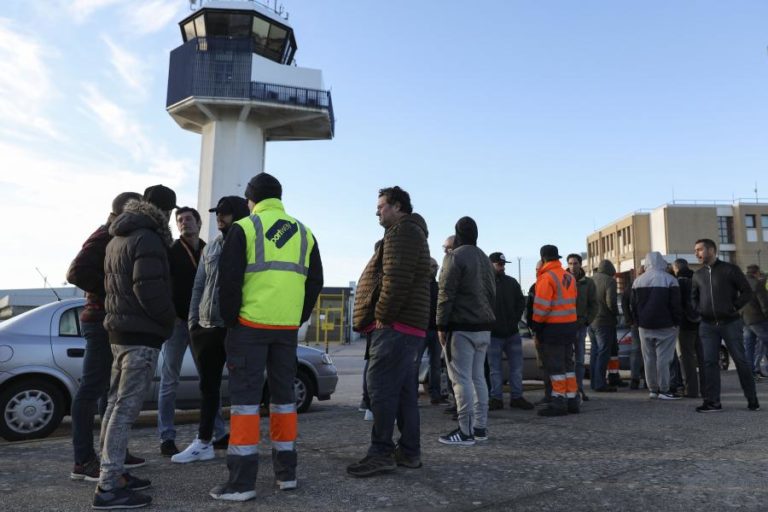 SINDICATO INDICA ADESÃO ELEVADA À GREVE DOS TRABALHADORES DA PORTWAY
