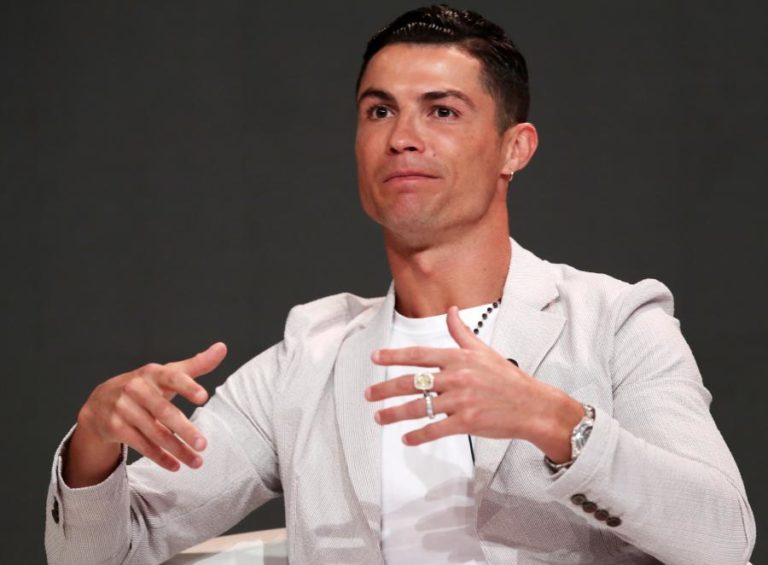 CRISTIANO RONALDO, JOÃO FÉLIX, BENFICA E JORGE MENDES VENCEM GLOBE SOCCER AWARDS