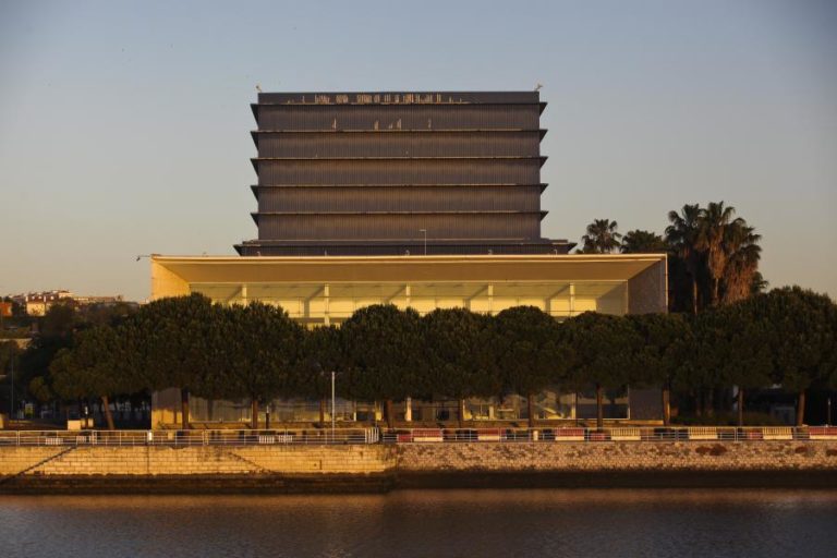 BALLET NACIONAL DA CROÁCIA APRESENTA “MORTE EM VENEZA” EM LISBOA COM BAILARINO PORTUGUÊS