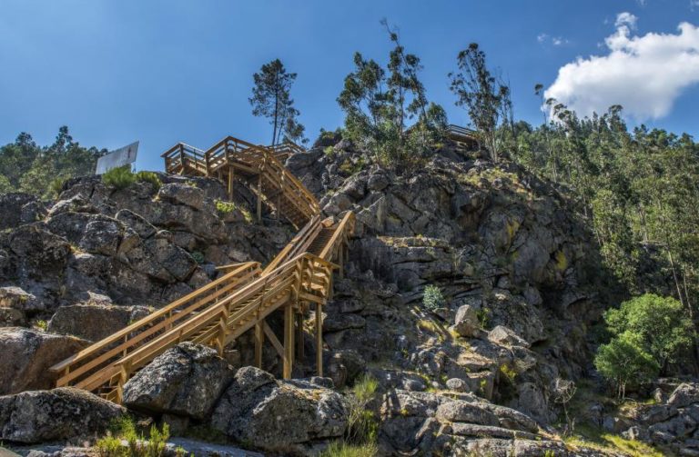 PASSADIÇOS DE AROUCA COM OBRAS DE 25 MIL EUROS APÓS ESTRAGOS CAUSADOS PELO MAU TEMPO