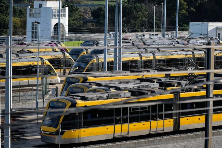METRO DO PORTO CELEBRA CONTRATO DE COMPRA DE 18 COMPOSIÇÕES NA PRÓXIMA SEMANA