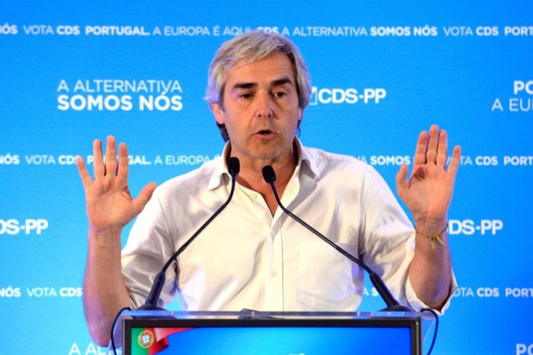 CDS-PP DIZ QUE MARCELO FOI “GENERALISTA” MAS SEM ESCONDER REALIDADE PENALIZADORA