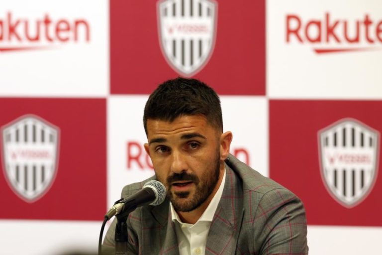 DAVID VILLA DESPEDE-SE DOS RELVADOS COM CONQUISTA DE MAIS UM TROFÉU