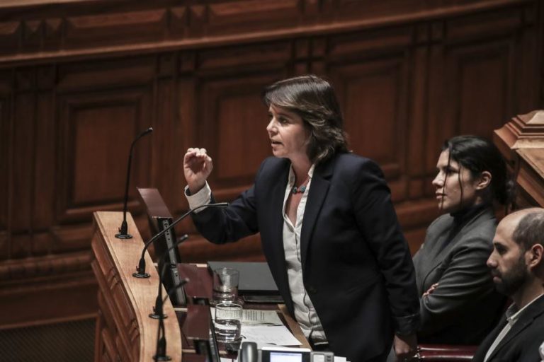 COMISSÃO POLÍTICA DO BE REUNIDA HOJE À NOITE PARA DECIDIR VOTO NA GENERALIDADE DO OE2020