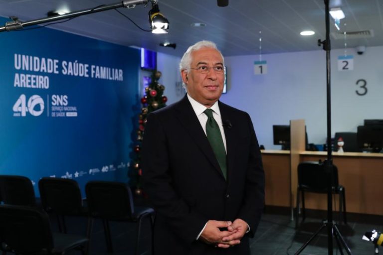 ANTÓNIO COSTA DESTACA GENEROSIDADE E DEDICAÇÃO POLÍTICA DE JÚLIO CASTRO CALDAS