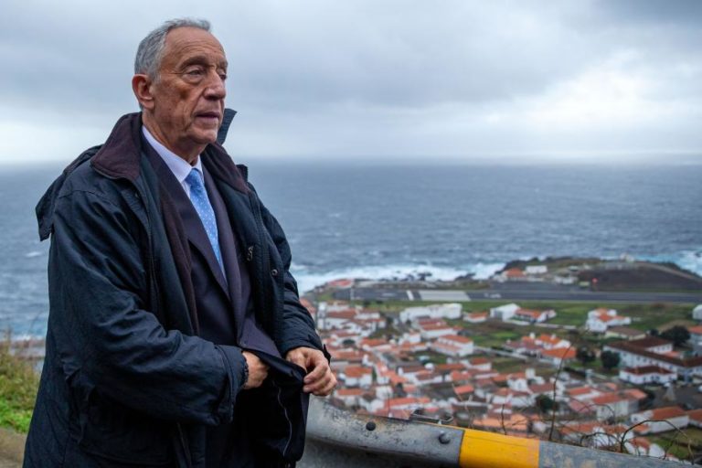 PRESIDENTE FAZ HOJE MENSAGEM DE ANO NOVO NO CORVO, A ILHA MAIS PEQUENA DOS AÇORES