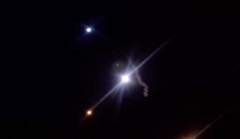 TEERÃO AMEAÇA ATACAR NOS EUA, ISRAEL E EMIRADOS SE FOR BOMBARDEADO