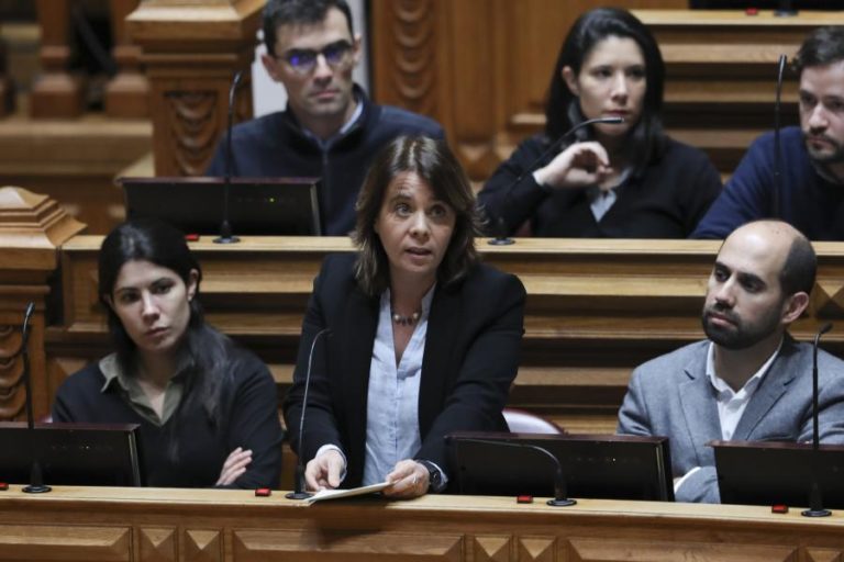 GOVERNO CEDEU GARANTIAS MÍNIMAS PARA AVANÇOS NA ESPECIALIDADE — CATARINA MARTINS