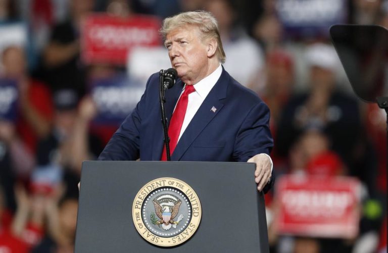 PRESIDENTE DOS ESTADOS UNIDOS PEDE A LÍDERES IRANIANOS QUE “NÃO MATEM MANIFESTANTES”