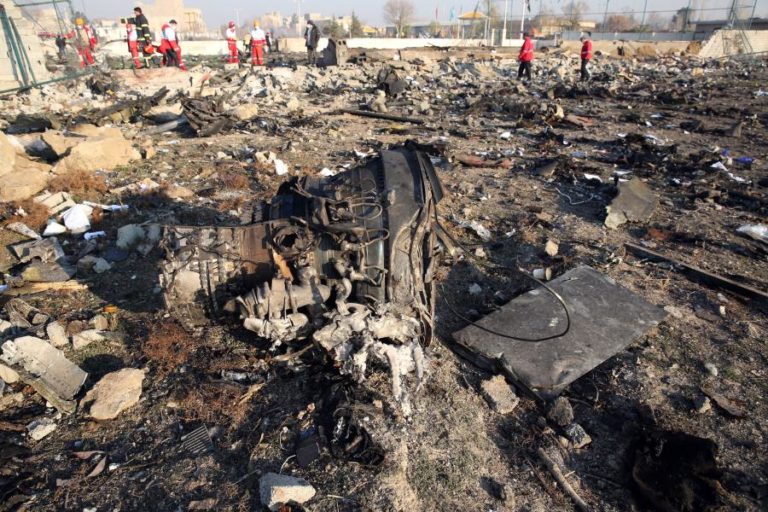 TEERÃO VAI ENVIAR CAIXA NEGRA DO AVIÃO ABATIDO PARA A UCRÂNIA