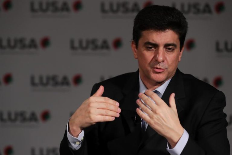 CDS/CONGRESSO: MATOS SANTOS QUER PARTIDO A ASSUMIR-SE DE “DIREITA” E VÊ CHEGA COMO “ALIADO”